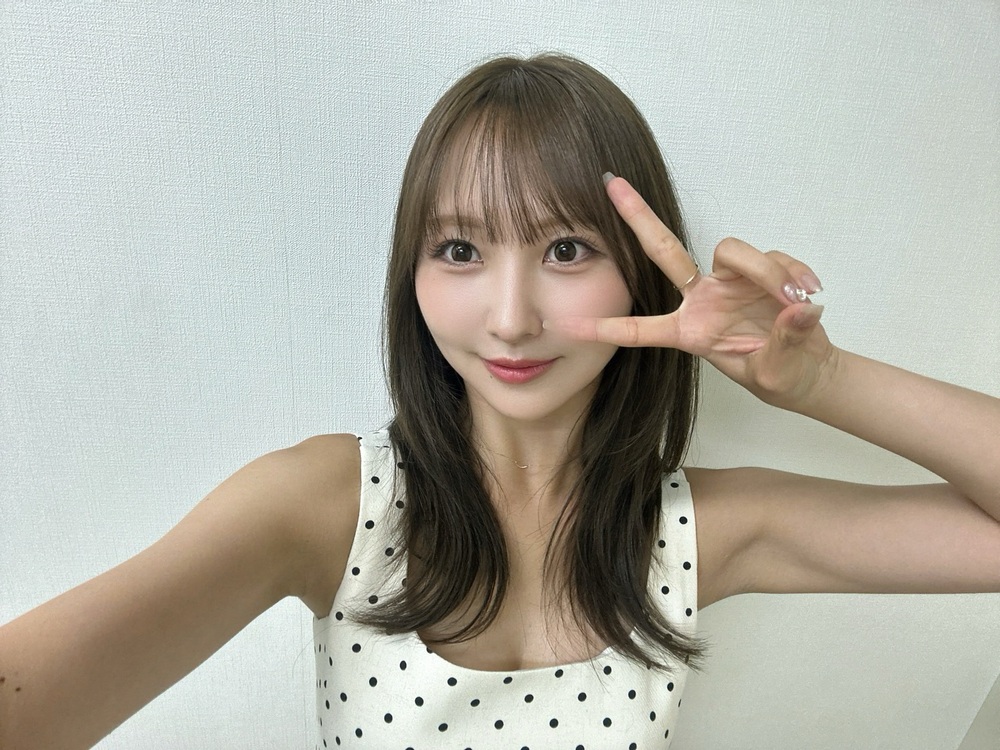 & smile.｜安藤笑 OFFICIAL SITE
